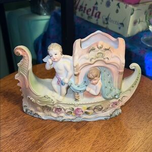Vintage Pauls Gifts Of Japan Cherubs In Gondola